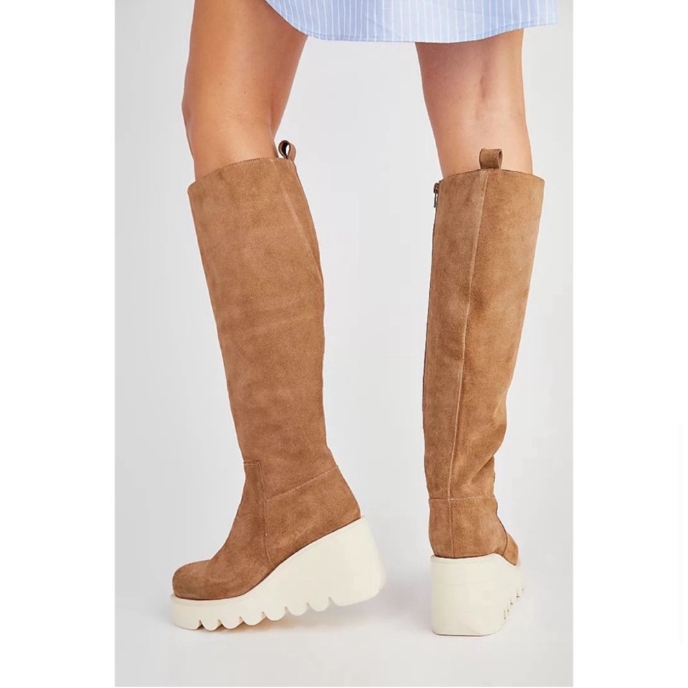 🤎Free People Alexi wedge tall boot 🤎